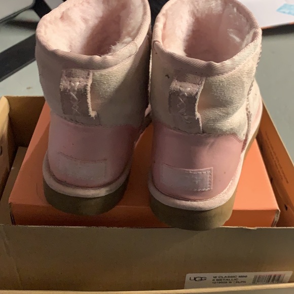 Boots - Picture 2 of 4